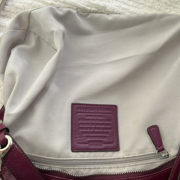 Coach Patent leather bag EUC - Picture 14 of 15